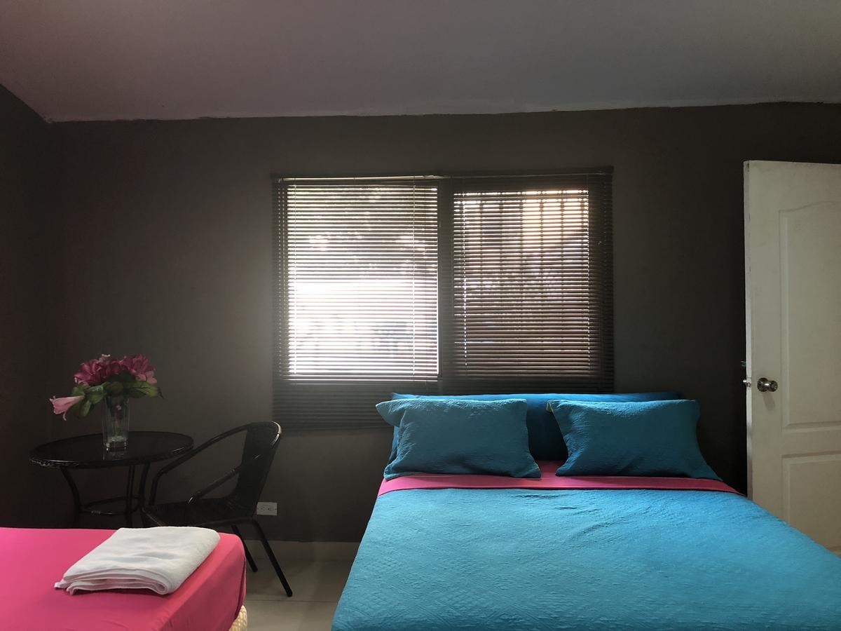 Hostal Carolina Princess Marbella *